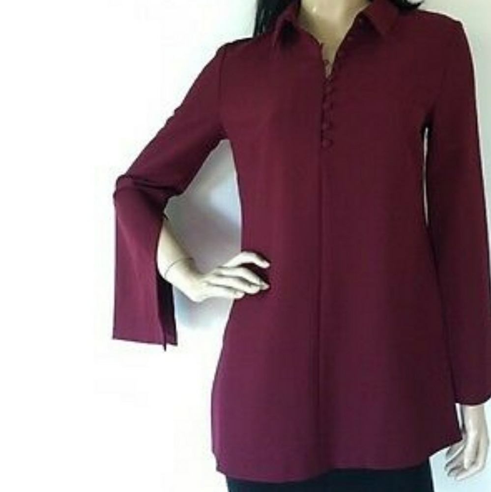 ROMEO & JULIET COUTURE LONG SLEEVE BURGUNDY TUNIC
